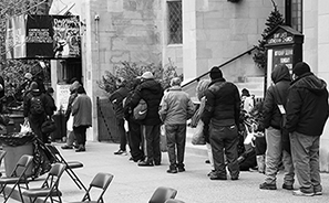 Feeding the Needy : Homeless : Street Life : New York : Personal Photo Projects : Photos : Richard Moore : Photographer